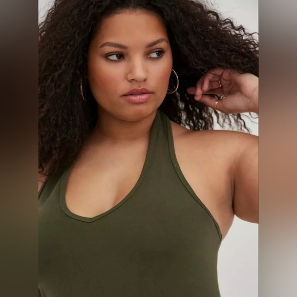 Torrid  Olive Foxy Halter Top 3x Green New NWT - Picture 5 of 9